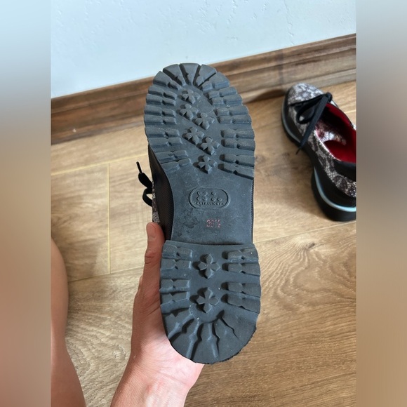 Pas De Rouge Oxford Shoe with laces - Picture 5 of 7